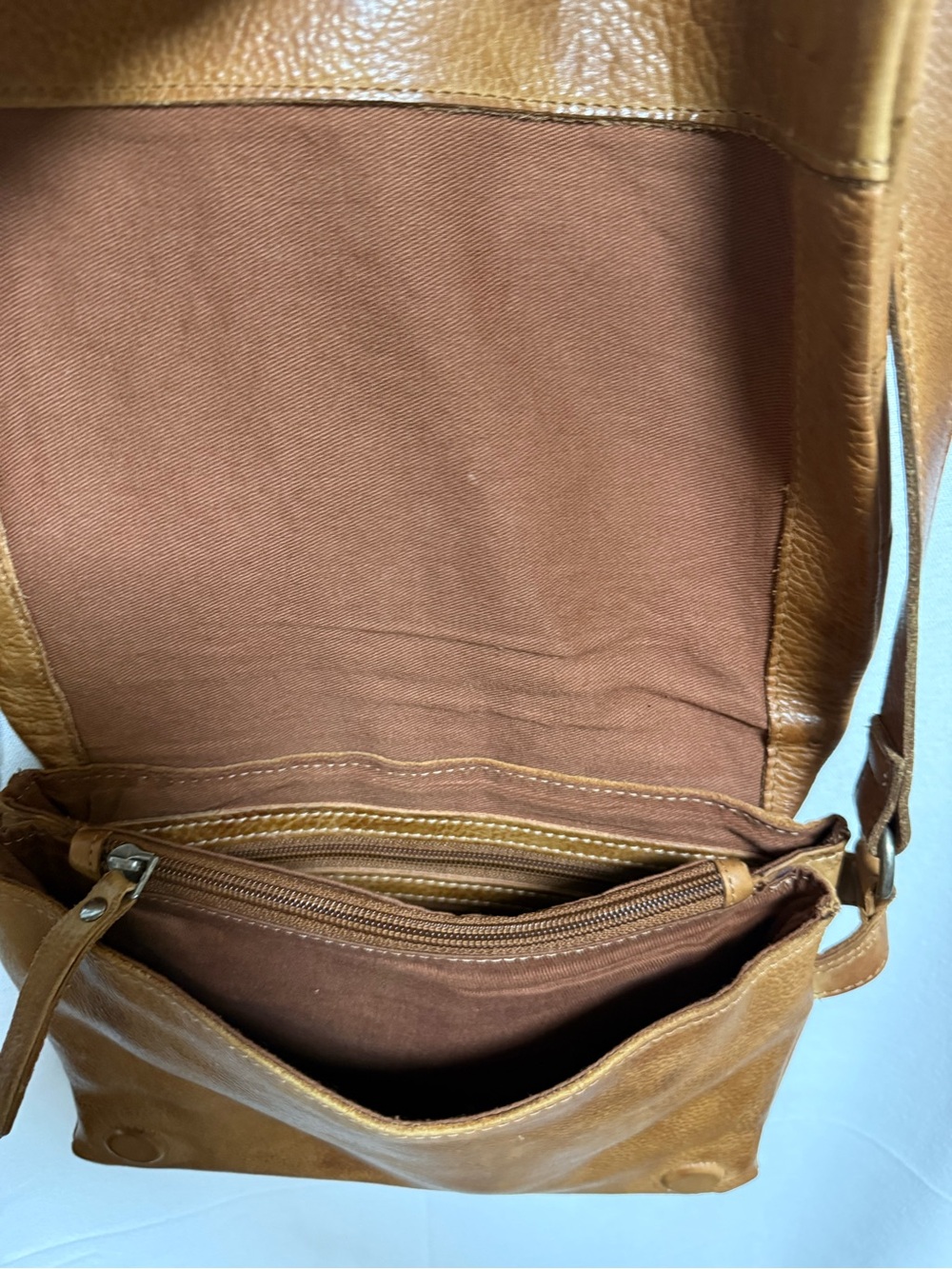 latico Tan Leather Crossbody Bag - Picture 8 of 9